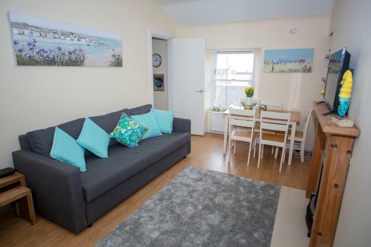 Spacious 2 Bed Apartment In The Heart Of Old Town 爱丁堡 外观 照片
